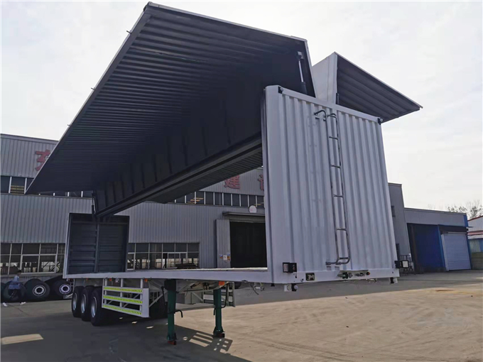 展翼廂式半掛車